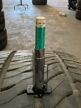 Load image into Gallery viewer, Set of Used 22" Denali Ultimate '00-'26 GMC Sierra 1500 Rims 275/50R22 Tires LT