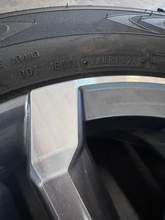 Load image into Gallery viewer, OEM '25-'26 Toyota 4Runner Limited Machined Used Wheels on 265/55R20 Dunlop LT