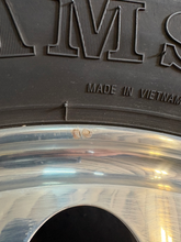Load image into Gallery viewer, Set of x6 Used OEM '05-'26 Ford F450 F550 ALCOA Wheels on 225/70R19.5 Tires LT