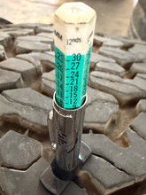 Load image into Gallery viewer, Set of 5 Used '21-'26 Ford Bronco 17" Grey Machined Rims 285/70R17 BFGoodrich LT