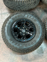 Load image into Gallery viewer, Set of Five Used 17" Gloss Black '21-'25 Ford Bronco Rims Goodyear 315/70R17 LT
