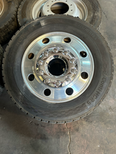 Load image into Gallery viewer, Set of x6 Used OEM '05-'26 ALCOA Ford F450 F550 Wheels on 225/70R19.5 Tires LT