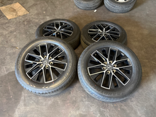 Load image into Gallery viewer, OEM '24-'26 Lexus GX550 Premium+ Wheels on 265/55R20 Grandtrek Dunlop Tires LT
