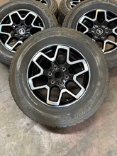 Load image into Gallery viewer, Set of 5 Used 18" '21-'26 Ford Bronco OEM Wheels on 255/70R18 Bridgestone AT LT