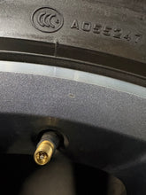 Load image into Gallery viewer, Used Set of 4 OEM '18-'23 Mercedes-Benz G-Class Grey Machined Rims on 275/55R19