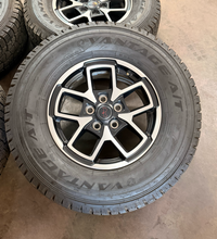 Load image into Gallery viewer, Set of 4 Used '19-'26 Jeep Gladiator Black & Machined Rims 285/70R17 AT Tires LT