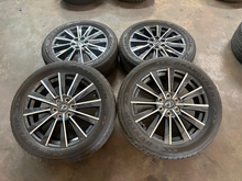 Load image into Gallery viewer, OEM '24-'26 Lexus GX550 Luxury+ Used 22" Wheels 265/50R22 Dunlop PT5A Tires LT
