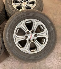 Load image into Gallery viewer, Set of 4 Used 18" OEM '00-'26 GMC Sierra 1500 Grey Machined Wheels 265/65R18 LT
