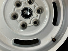 Load image into Gallery viewer, Set of 5 Used OEM 17" '21-'25 Ford Bronco White Wheels 315/70R17 Goodyear MT LT