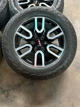 Load image into Gallery viewer, Set of Used '00-'25 GMC Sierra 1500 AT4 Yukon 5914 Black & Machined Rims Only LT