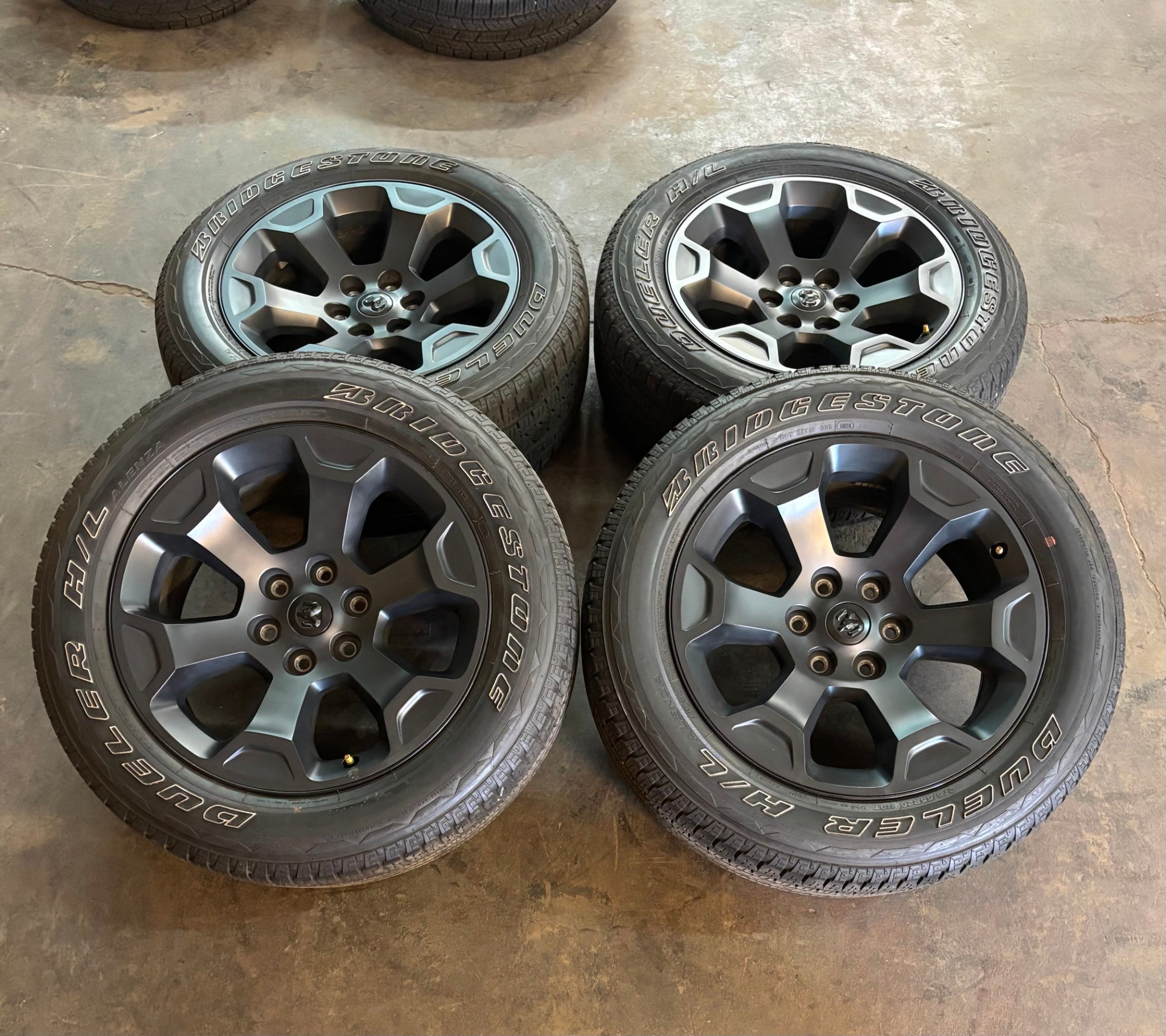 Set of Used OEM '19-'25 RAM 1500 Big Horn Black Wheels on 275