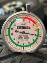 Load image into Gallery viewer, Set of Five Used 17" Gloss Black '21-'25 Ford Bronco Rims 315/70R17 Goodyear LT