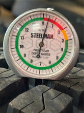 Load image into Gallery viewer, Set of Five Used 17" Gloss Black '21-'25 Ford Bronco Rims 315/70R17 Goodyear LT