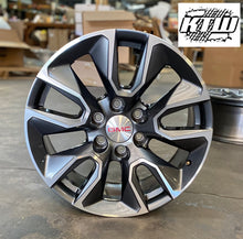 Load image into Gallery viewer, Set of Four 4 Takeoff '00-'24 GMC Sierra 1500 20" Grey Machined Wheels & Sensors