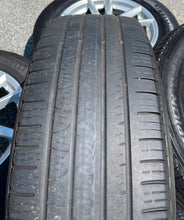 Load image into Gallery viewer, Set of Used OEM '14-'23 Land Rover Ranger Rover Sport 19" Rims 235/65R19 Pirelli