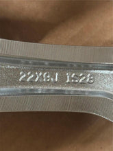 Load image into Gallery viewer, Single OEM GM 22x9 Chrome '25-'26 Yukon Chevy Suburban Tahoe SSI Wheel 84802385