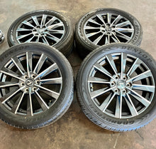 Load image into Gallery viewer, Set of 4 New Takeoff '24-'25 Lexus GX550 22" Wheels on 265/50R22 Dunlop Tires LT