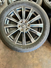Load image into Gallery viewer, Set of 4 New Takeoff '24-'25 Lexus GX550 22" Wheels on 265/50R22 Dunlop Tires LT