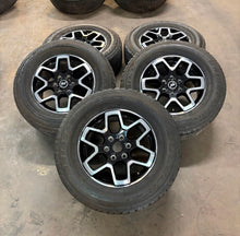 Load image into Gallery viewer, Set of 5 Used Takeoff 18" 21-'26 Ford Bronco Wheels on 255/70R18 Bridgestone LT