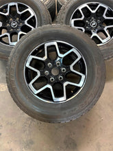 Load image into Gallery viewer, Set of 5 Used Takeoff 18" 21-'26 Ford Bronco Wheels on 255/70R18 Bridgestone LT