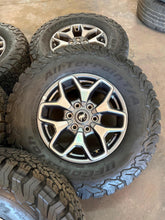 Load image into Gallery viewer, Set of Used 10387 17" '21-'26 Ford Bronco OEM Rims 285/70R17 BFGoodrich TAKO2 LT