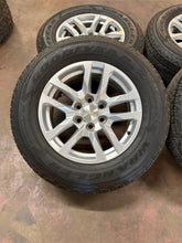 Load image into Gallery viewer, Set of 4 Used 5912 '00-'26 Chevrolet Silverado 1500 Wheels 265/65R18 Goodyear LT