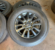 Load image into Gallery viewer, Set of OEM '23-'25 Toyota Land Cruiser Sequoia Rims 245/70R18 Yokohama XCV Tires