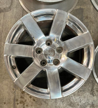 Load image into Gallery viewer, Set of Four Used '07-'25 Jeep Wrangler & Gladiator 18" Polished OEM Wheels 9115