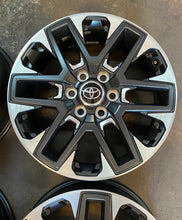 Load image into Gallery viewer, Set of 4 OEM Takeoff '22-'25 Toyota Tundra 20" Charcoal Polished Rims 75276 LT