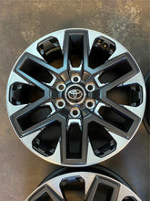 Load image into Gallery viewer, Set of 4 OEM Takeoff '22-'25 Toyota Tundra 20" Charcoal Polished Rims 75276 LT