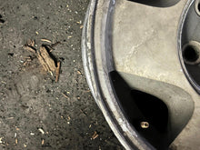 Load image into Gallery viewer, Set of Four Used OEM '92-'99 Chevrolet GMC C1500 K1500 16x7 Aluminum Wheels 5015