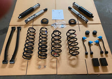 Load image into Gallery viewer, OE Mopar 2" Suspension Lift Kit w/ Fox Shocks '18-'23 Jeep Wrangler 3.6L 4 Doors
