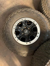 Load image into Gallery viewer, Set of 5 Used OEM 17" '21-'25 Ford Bronco Beadlock Rims 315/70R17 Goodyear MT LT
