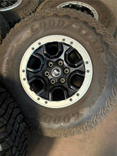 Load image into Gallery viewer, Set of 5 Used OEM 17" '21-'25 Ford Bronco Beadlock Rims 315/70R17 Goodyear MT LT
