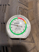 Load image into Gallery viewer, Set of Five Used '21-'25 Ford Bronco 17" Steel Rims 265/70R17 General Grabber AT