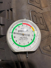 Load image into Gallery viewer, Set of Five Used '21-'25 Ford Bronco 17" Steel Rims 265/70R17 General Grabber AT