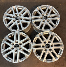 Load image into Gallery viewer, Set of Four Used '22-'25 Toyota Tundra Sequoia 18" Silver OEM Wheels 75281 LT