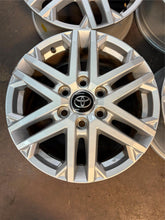 Load image into Gallery viewer, Set of Four Used '22-'25 Toyota Tundra Sequoia 18" Silver OEM Wheels 75281 LT