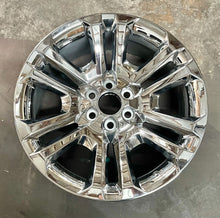 Load image into Gallery viewer, Single Brand New 22x9 Chrome '00-'18 Silverado Sierra Tahoe Yukon OEM Wheel 4741