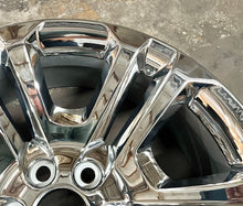 Load image into Gallery viewer, Single Brand New 22x9 Chrome '00-'18 Silverado Sierra Tahoe Yukon OEM Wheel 4741