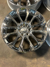 Load image into Gallery viewer, Set of 4 OEM 22x9 '00-'26 GMC Sierra 1500 Yukon Chrome Wheels 84802385 GM 14077