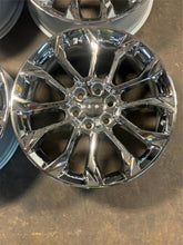 Load image into Gallery viewer, Set of 4 OEM 22x9 '00-'26 GMC Sierra 1500 Yukon Chrome Wheels 84802385 GM 14077