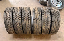 Load image into Gallery viewer, Set of 6 OEM Alcoa 19.5" '05-'26 Ford F450 F550 Aluminum Wheels 225/70R19.5 HDR5