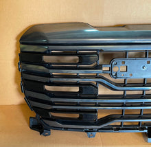 Load image into Gallery viewer, OEM Takeoff '22-'23 GMC Sierra 1500 AT4 ATX GM Grille w/o GMC Logo Free Shipping