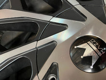 Load image into Gallery viewer, Set of 4 Used MAZZI 372 Big Easy 22x9.5 6x5.5 6x135 Wheels on 285/45R22 Tires LT