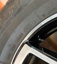Load image into Gallery viewer, Set of 5 Used 10389 '21-'26 Ford Bronco 18" Black & Milled OEM Rims 255/70R18 LT