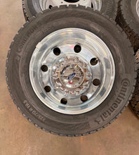 Load image into Gallery viewer, Set of OEM '05-'26 Ford F450 F550 Alcoa 19.5" Wheels 225/70R19.5 Continental G