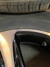 Load image into Gallery viewer, Set of 4 OEM Takeoff '19-'24 Chevy Equinox Trailblazer Malibu 19" Rims 235/50R19