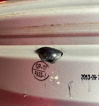 Load image into Gallery viewer, Set of 4 OEM Takeoff '00-'18 GMC Sierra Yukon XL 18" Chrome Rims 5648 Free Ship