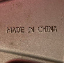 Load image into Gallery viewer, Set of 4 OEM Takeoff '00-'18 GMC Sierra Yukon XL 18" Chrome Rims 5648 Free Ship